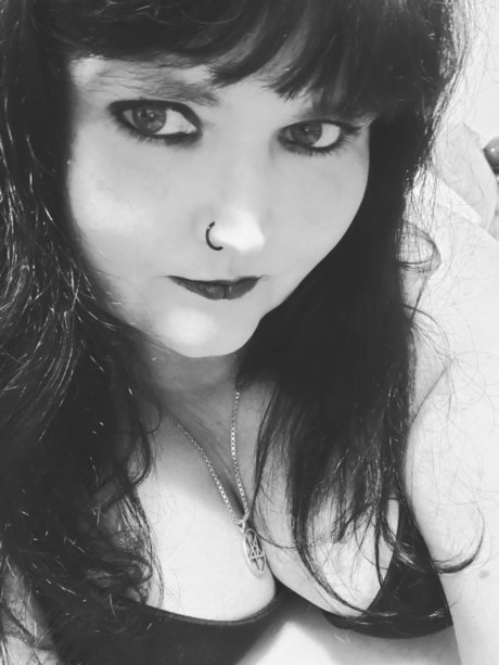 jolie ébène onlyfans assez exclusif img