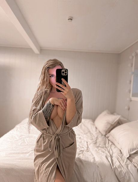 DOLLFACE PREMIUM sexe de star du porno galeries