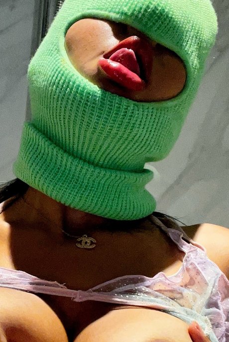 StallionFree_ jolie actrice image