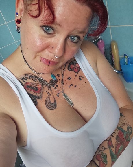 fans de bite noire uniquement haut archive