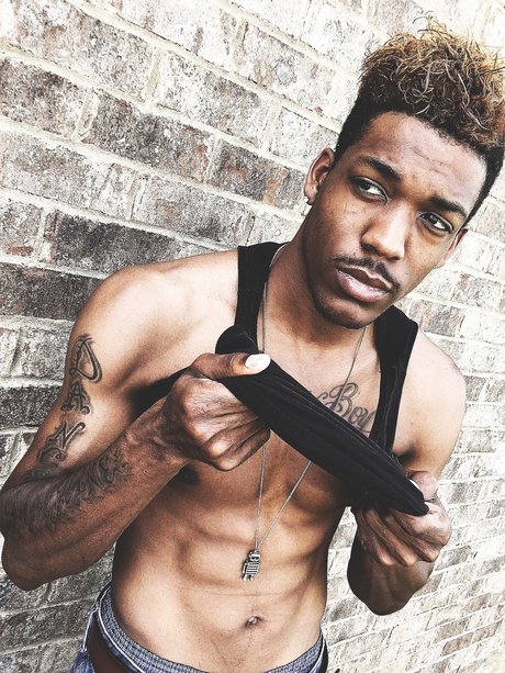 Dancemachine belle actrice image