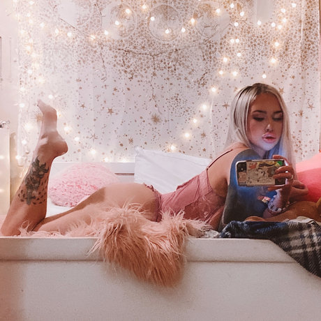 massage lesbien onlyfans belle érotique img