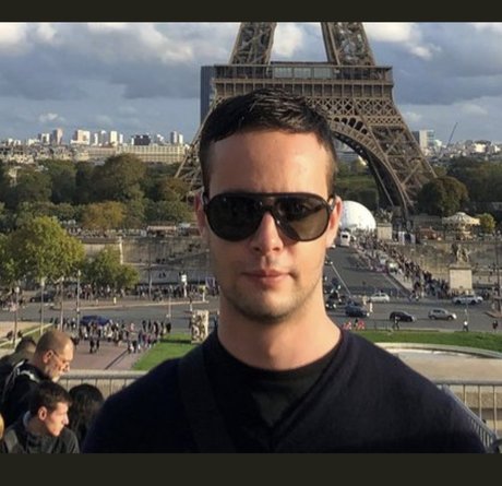 Nabil actrice parfaite des photos