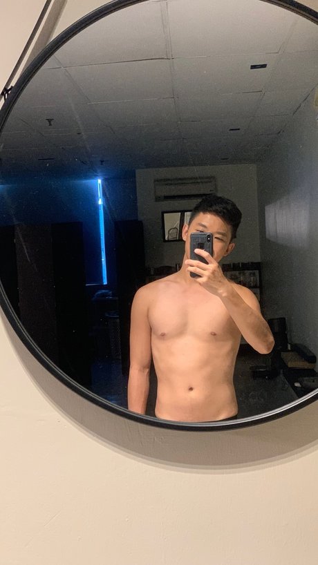 Narcistt modèle sexy img