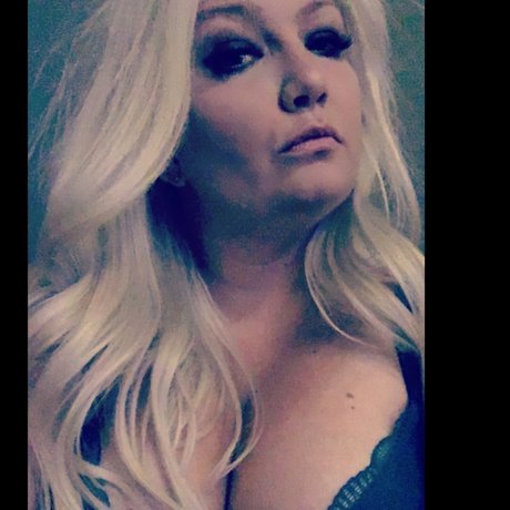 CLEBABE modèle sympa des photos