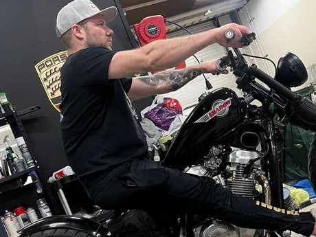 domenjoi modèle porno collection