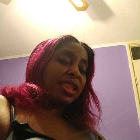 Cocolabelle étoile nue des photos