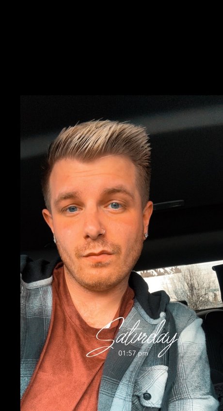 Cody Lee nus étoiles archive