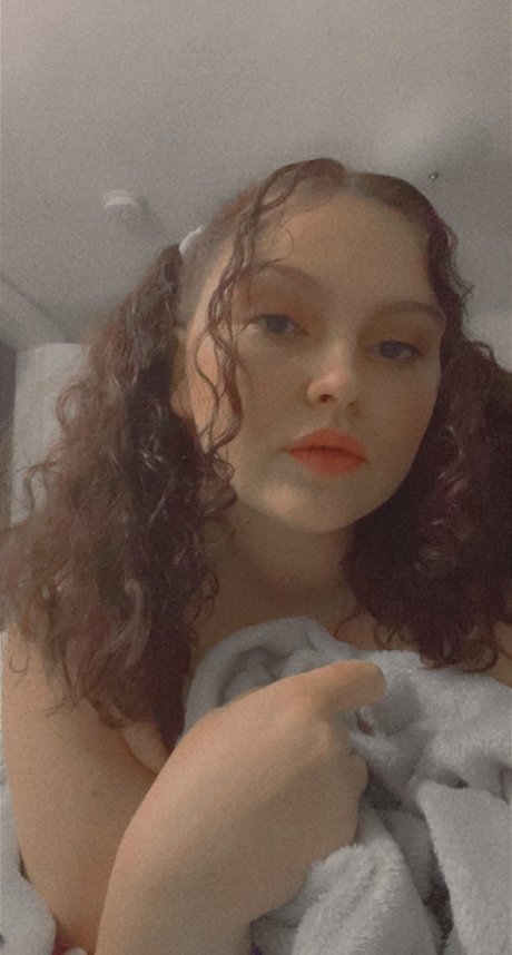 Elexus actrice érotique img