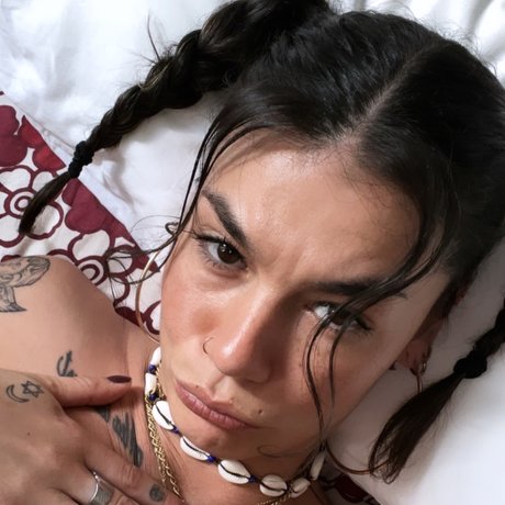 cosplay chatte onlyfans belle chaude des photos