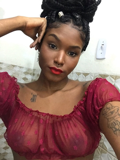 grand-mère onlyfans exclusif galerie