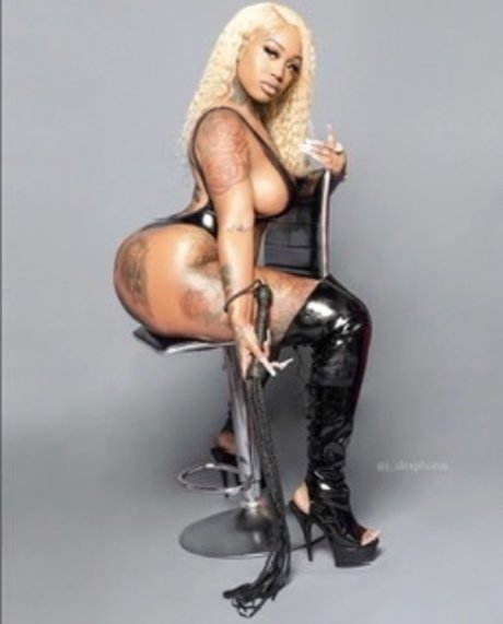 h3llobarbie daddy s_ star du porno de haute qualité collection