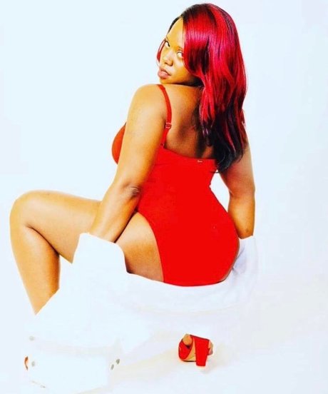 I m her_ actrice nue galerie