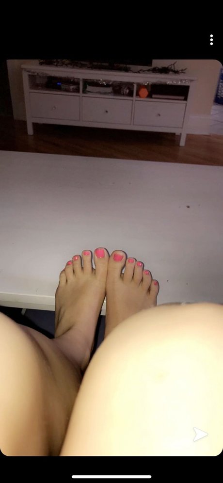 Natalia June star du porno chaude photos