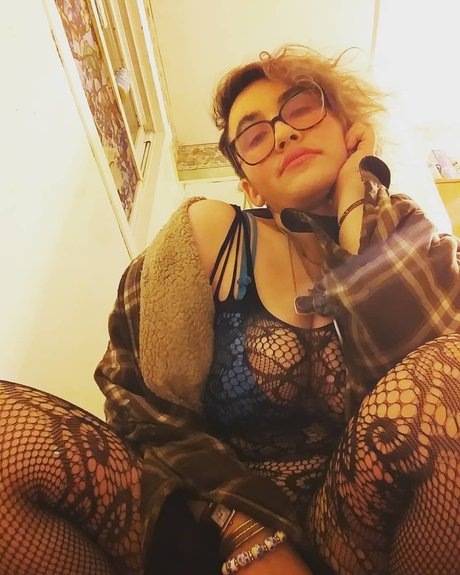 Nat Jude star du porno érotique img