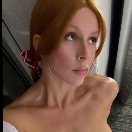 BHADBABI TYLO star du porno gratuit galerie