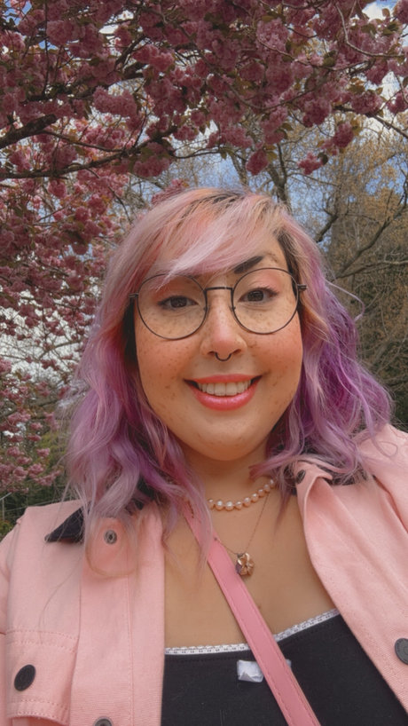 Allie Paka actrice nue photos