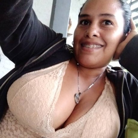 Nelly Castro star du porno chaud image