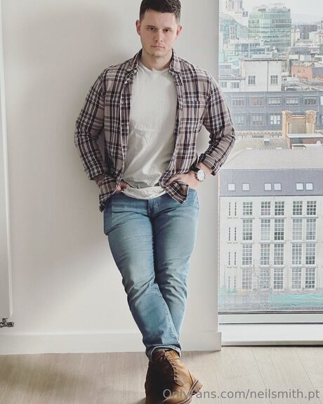 Neil Smith actrice libre collection