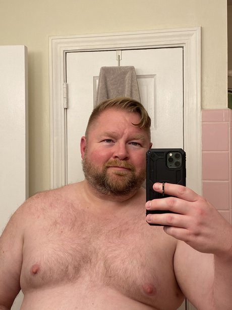 curiousbear73 star érotique img