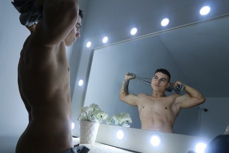 nicky johnson modèle archive