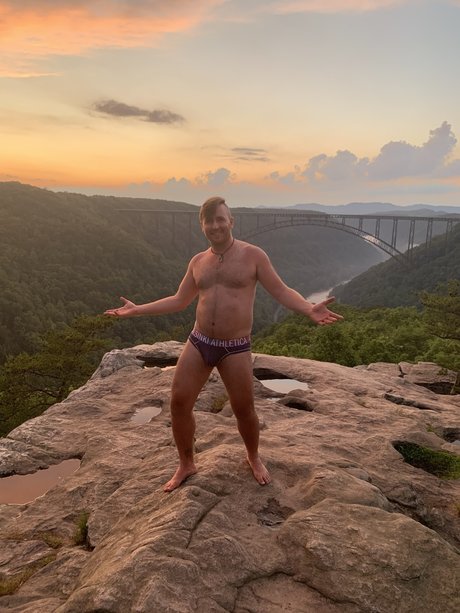 Paul Milam haut modèle image