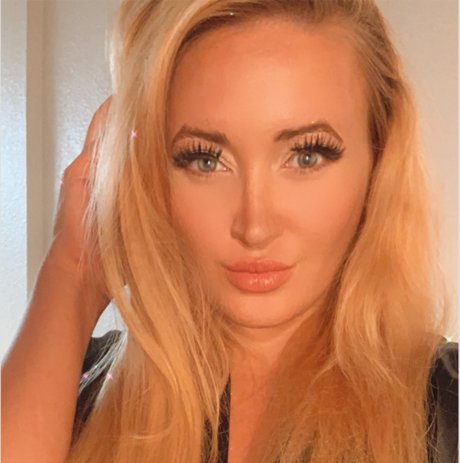 Nikki C ms art de star du porno images