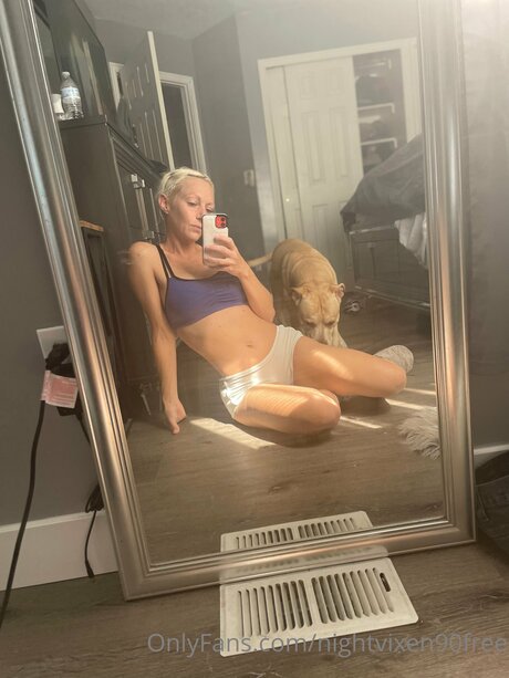 _PETITE HIP HOP VIXEN_ nus star du porno image