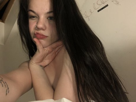 Effy Valentine actrice de grande qualité des photos