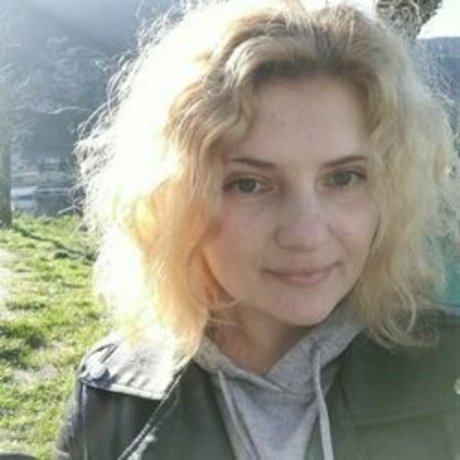 IULIIA NERD haut de star du porno collection