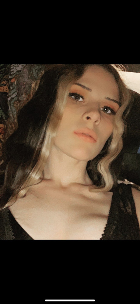 Daddys Devil star du porno archive