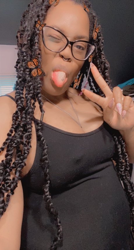 Aira Lyn actrice adulte photo