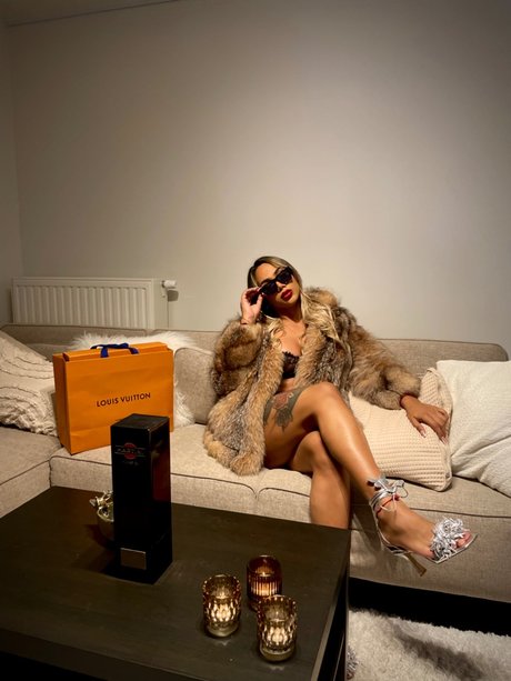 Ailyn Osorio jolie actrice archive