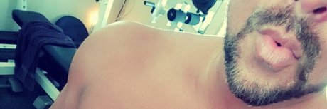 Kalaini Kai s BigDudeDoug_ star du porno chaude galeries