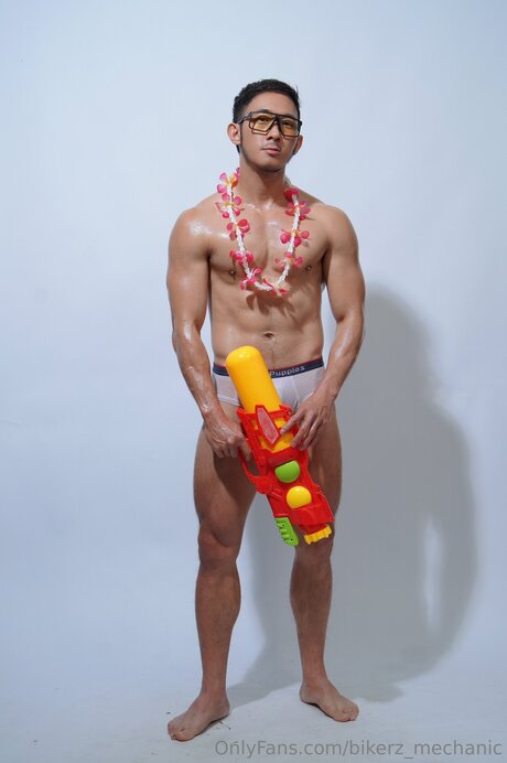 BANK actrice chaude image