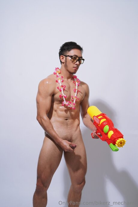 fans de gros seins asiatiques uniquement des nus parfaits photo