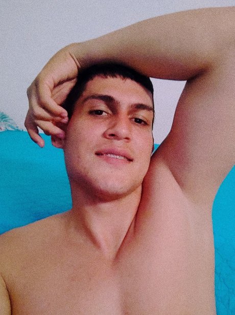 Nixon Rodriguez star du porno exclusive des photos