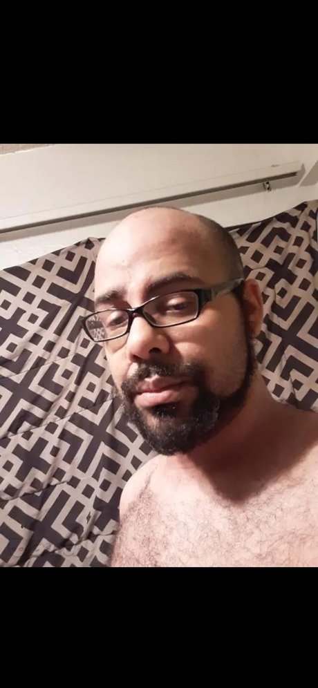 Nitro Fantasy 420 star du porno exclusive images