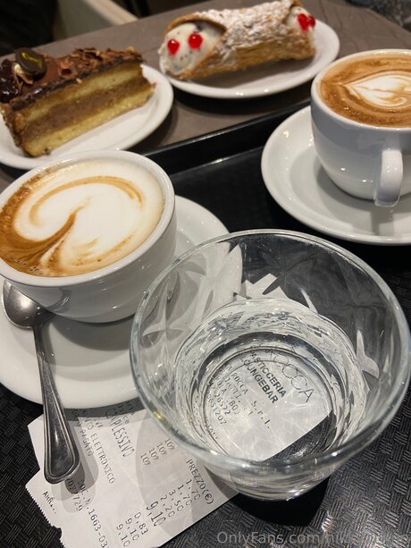 fans asiatiques maigres uniquement adulte en haute qualité archive