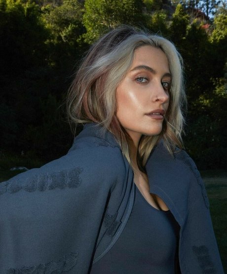 Paris Jackson modèle chaud galerie
