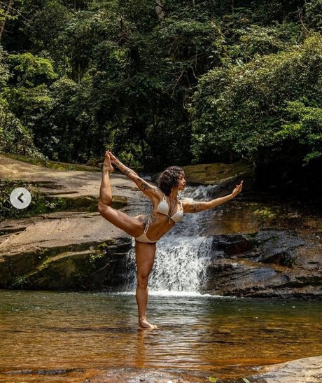 Aline Riscado actrice hd images