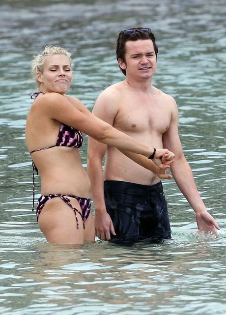 Busy Phillips belle actrice img