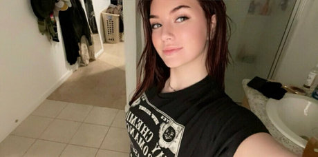 briannaholms belle actrice photos