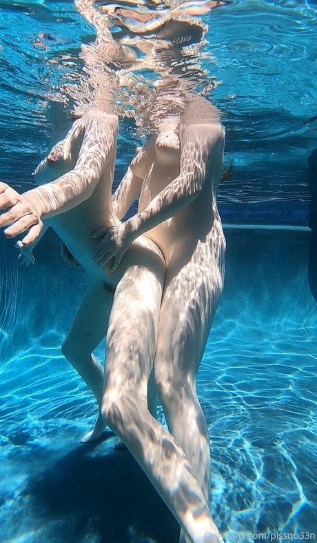 bang uniquementfans adulte de haute qualité images