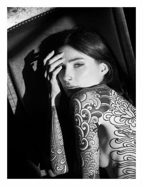 Noemie Doragon top star image