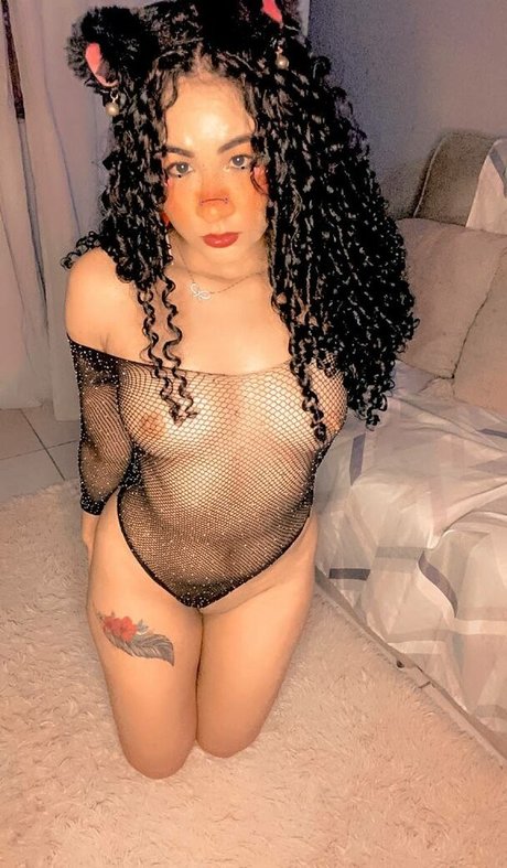 Taty Sliva modèle érotique images