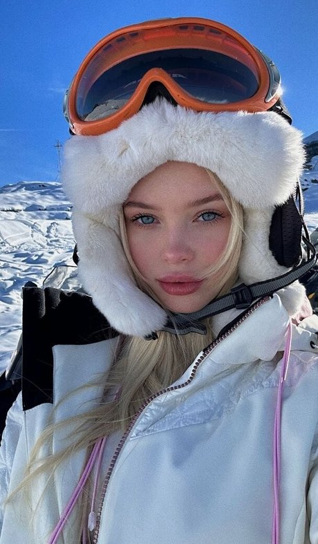 jolie ébène onlyfans xxx hd galerie