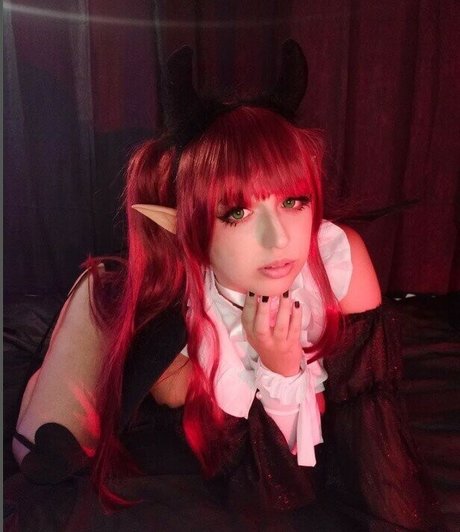 Poison Cherry art de star du porno galerie