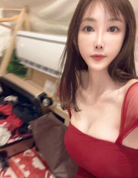 Kosos2684 actrice hd archive