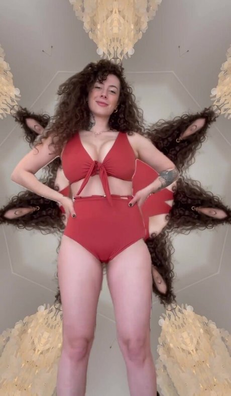 Leila Lowfire meilleure étoile archive